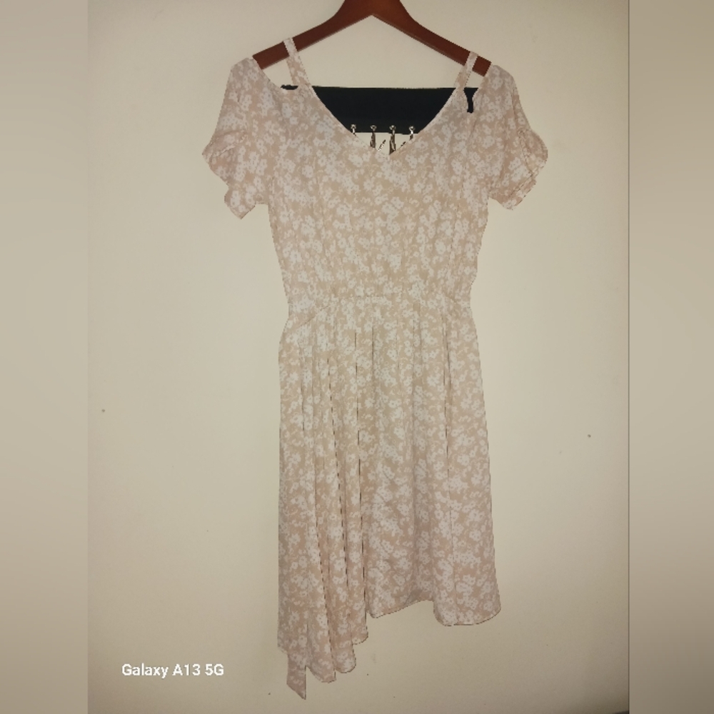 Sienna Sky Pink Flutter Sleeve Casual Sundress